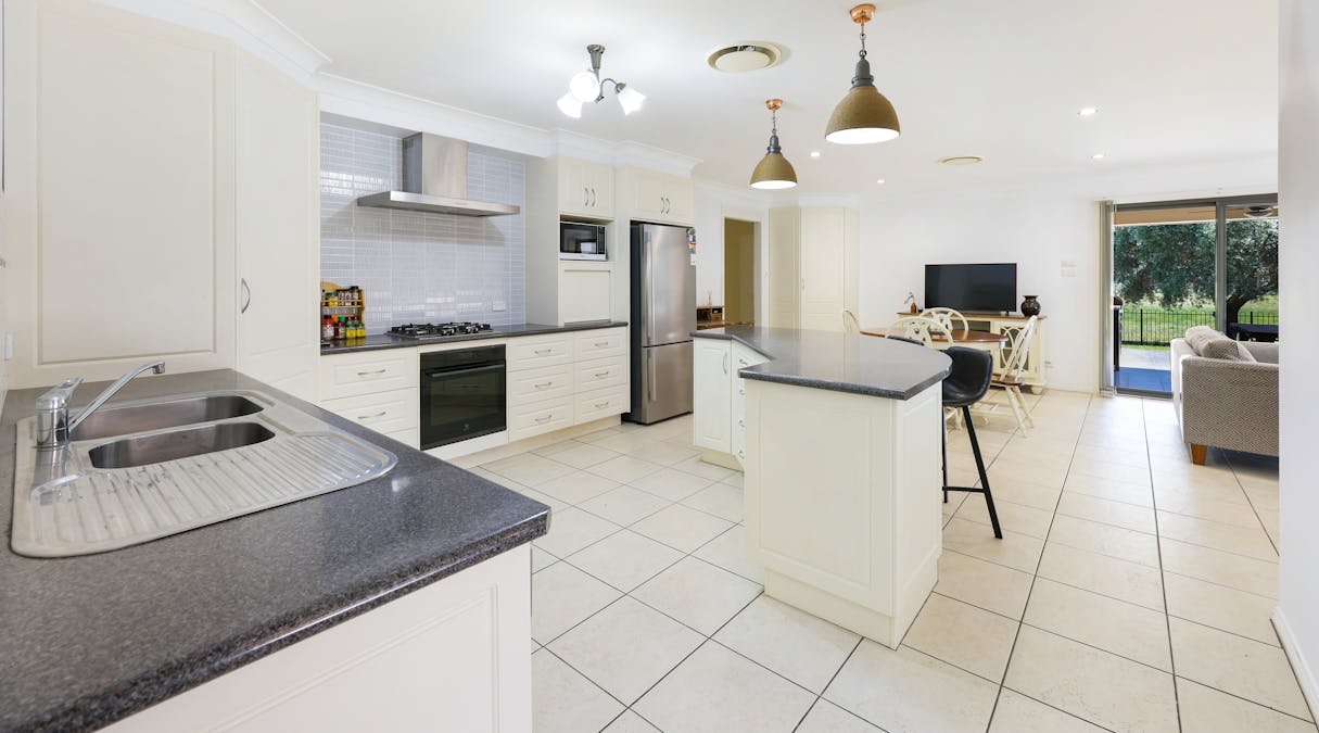 32 Warrah Drive, Tamworth, NSW, 2340 - Image 5