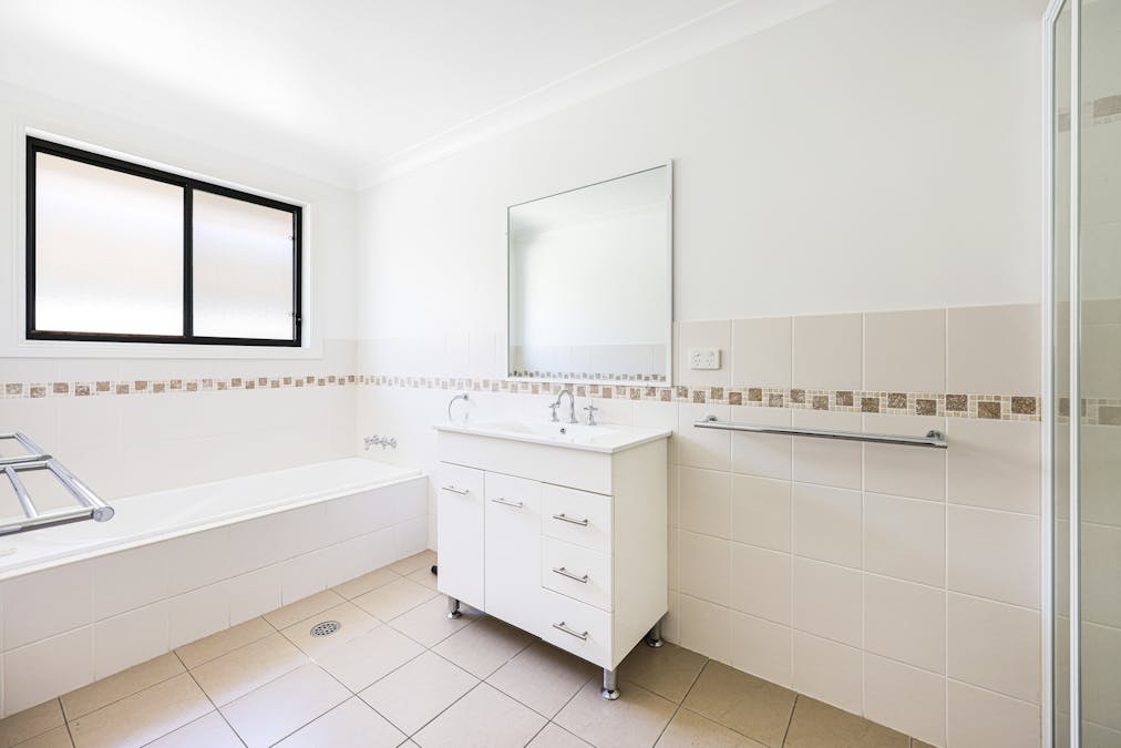 32 Warrah Drive, Tamworth, NSW, 2340 - Image 15