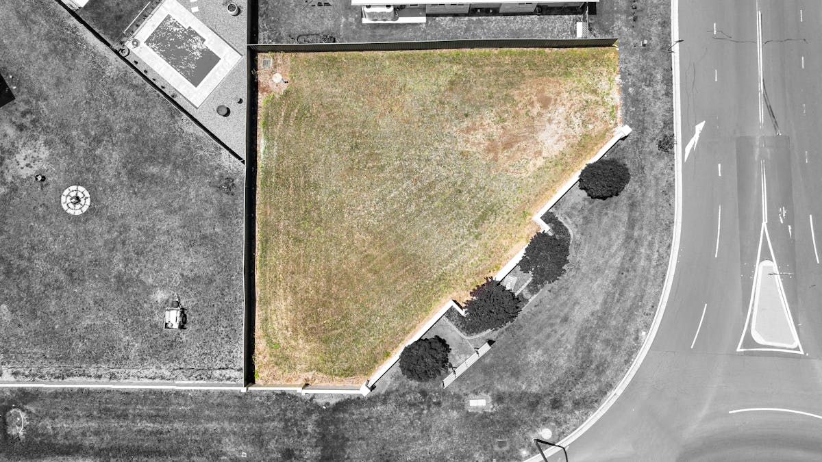 2 Grand Meadows Drive, Tamworth, NSW, 2340 - Image 2