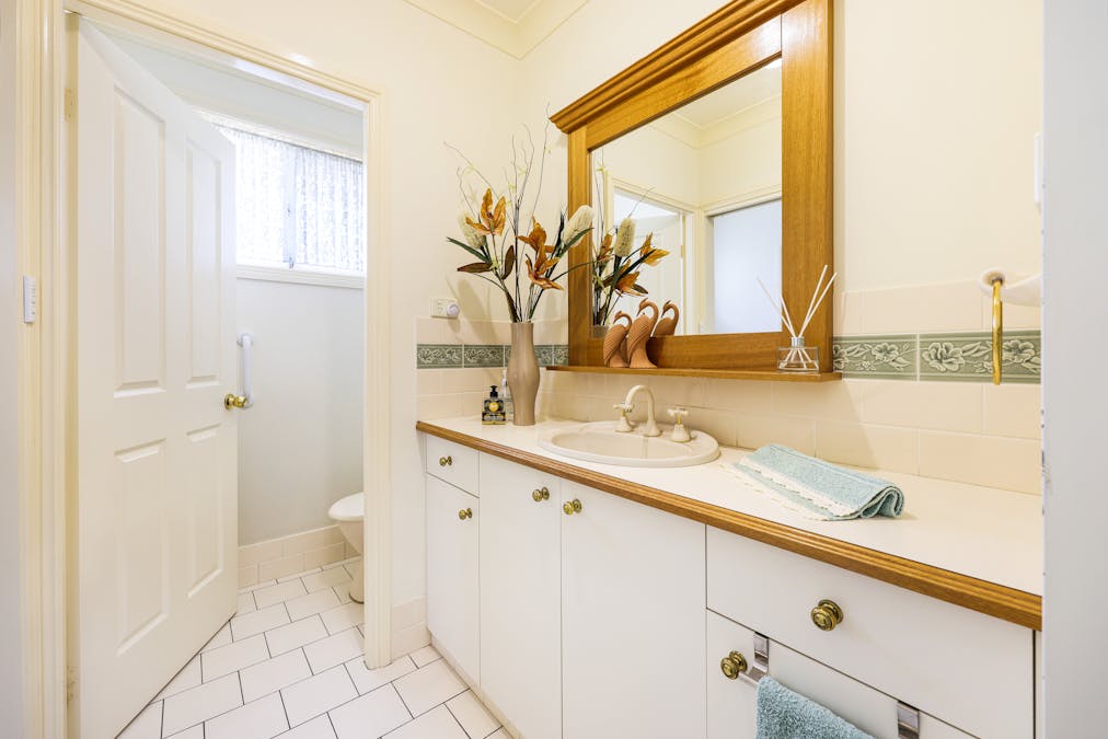 8 Nirimba Court, Tamworth, NSW, 2340 - Image 4