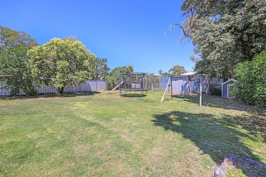 46 David Street, Tamworth, NSW, 2340 - Image 12