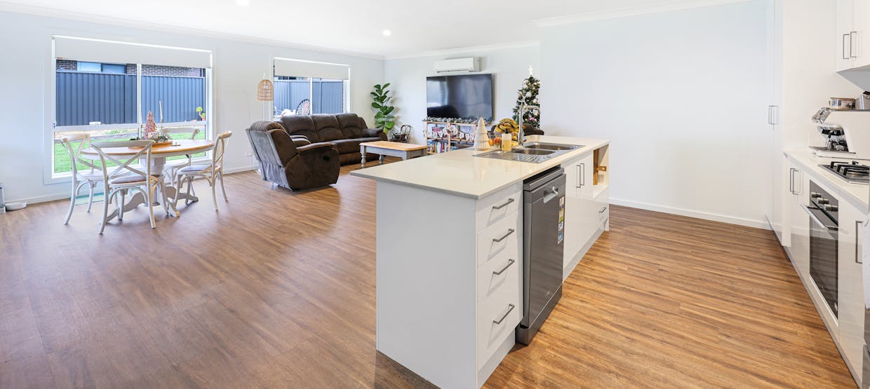 9 Evesham Circuit, Tamworth, NSW, 2340 - Image 3