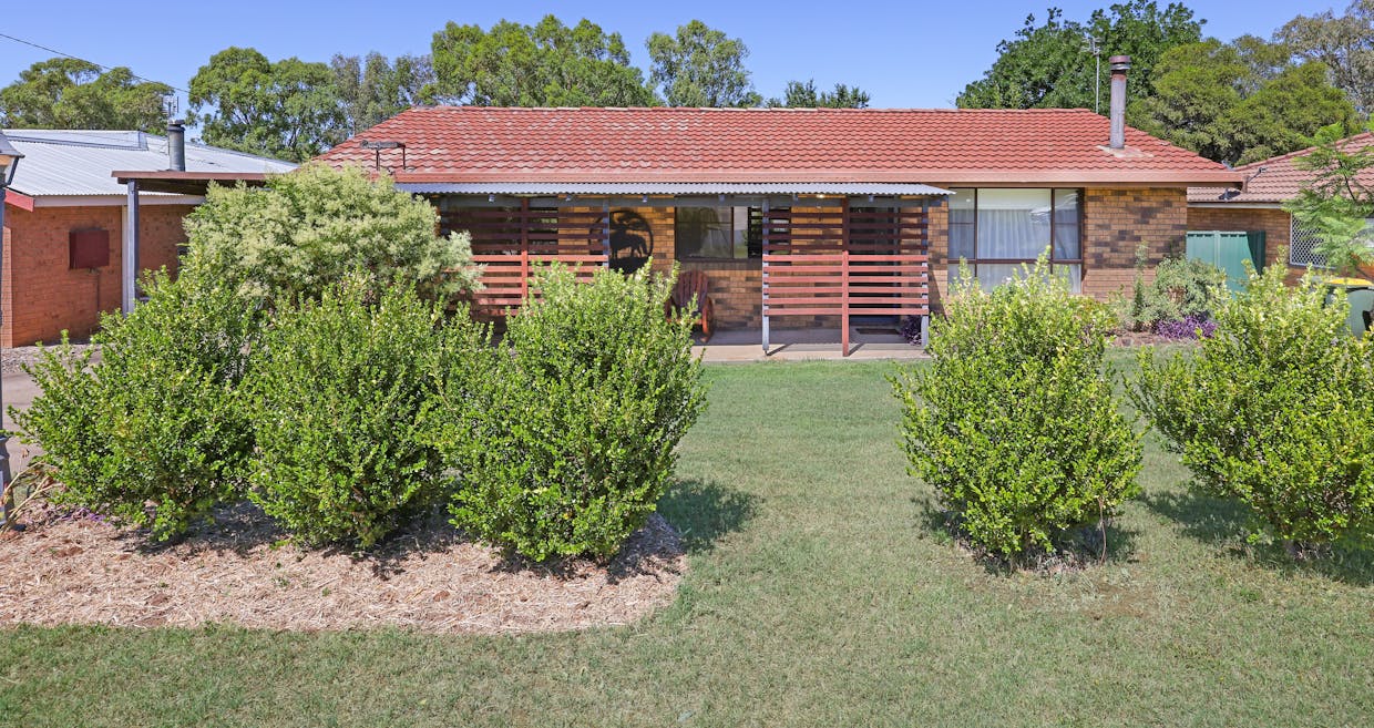 13 Angela Street, Tamworth, NSW, 2340 - Image 2