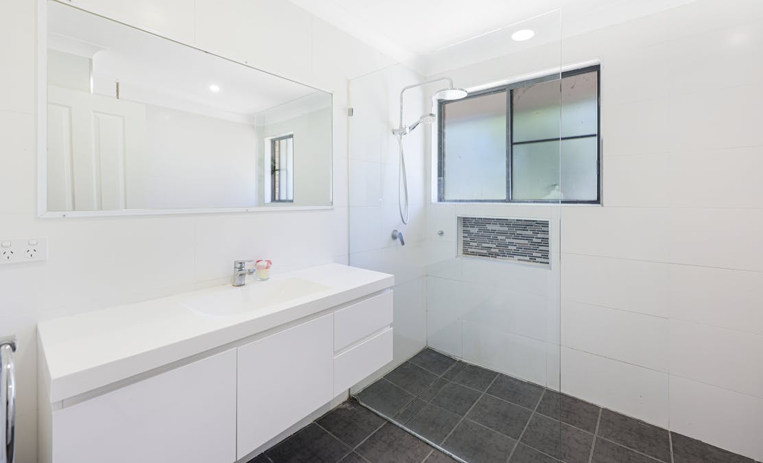 13 Angela Street, Tamworth, NSW, 2340 - Image 11