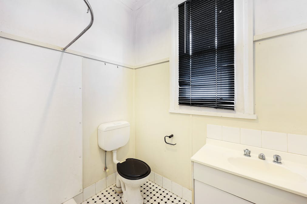 100 Denison Street, Tamworth, NSW, 2340 - Image 8