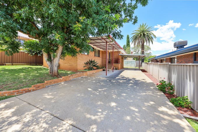 9 Indarra Street, Tamworth, NSW, 2340 - Image 1
