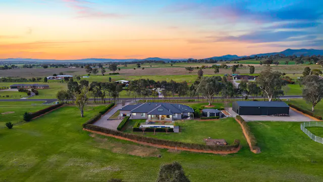 7 Manina Way — photo from Elders Real Estate Tamworth