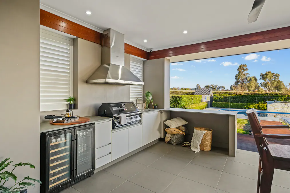 7 Manina Way, Tamworth, NSW, 2340 - Image 15