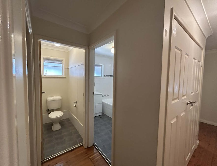 7 Olive Lane, Tamworth, NSW, 2340 - Image 11