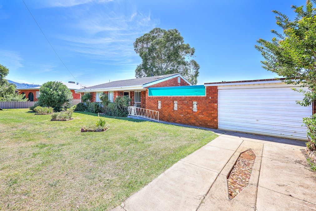 9 Myrl Street, Tamworth, NSW, 2340 - Image 2