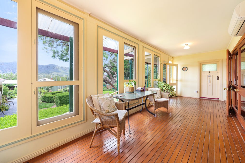 74 Denne Street, Tamworth, NSW, 2340 - Image 7