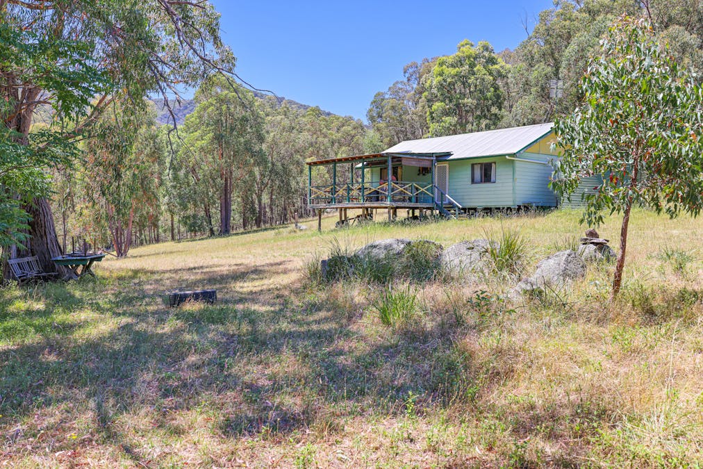 1483 Duncans Creek Road, Woolomin, NSW, 2340 - Image 2