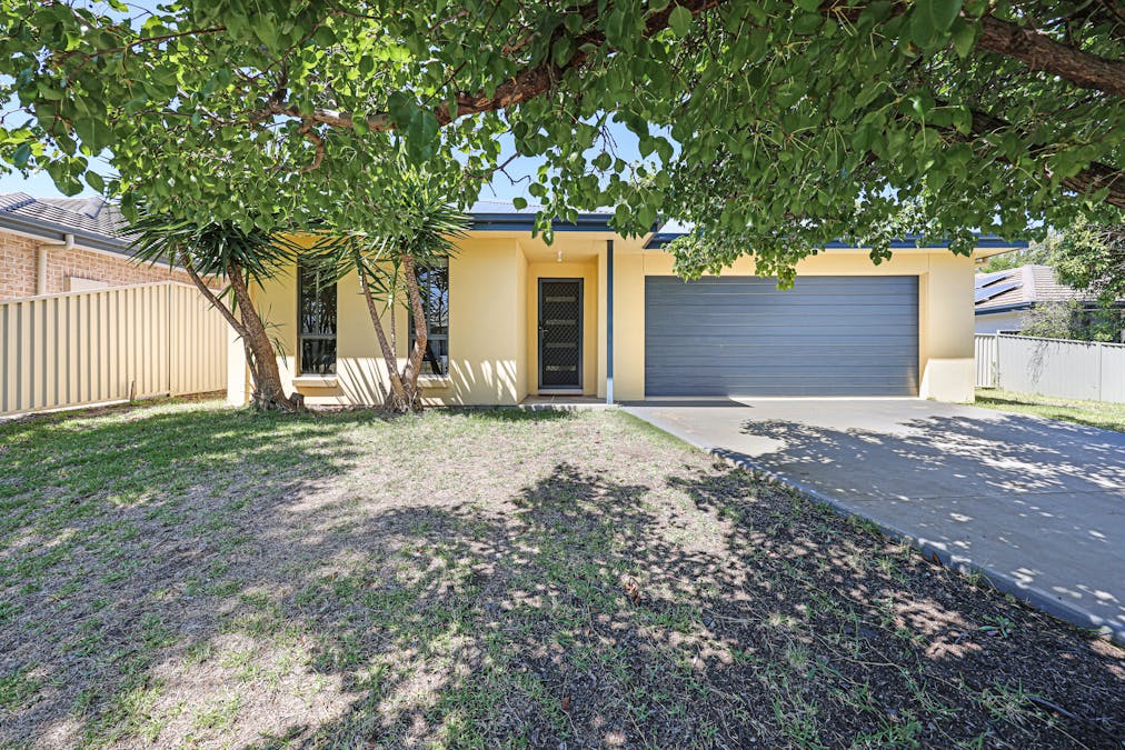 14 Gungurru Close, Tamworth, NSW, 2340 - Image 1