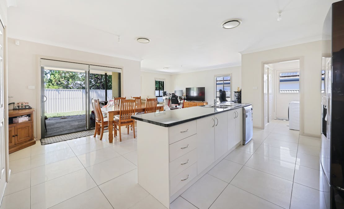 14 Gungurru Close, Tamworth, NSW, 2340 - Image 3