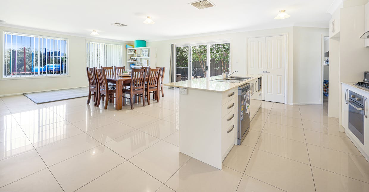1 Shiraz Road, Tamworth, NSW, 2340 - Image 3