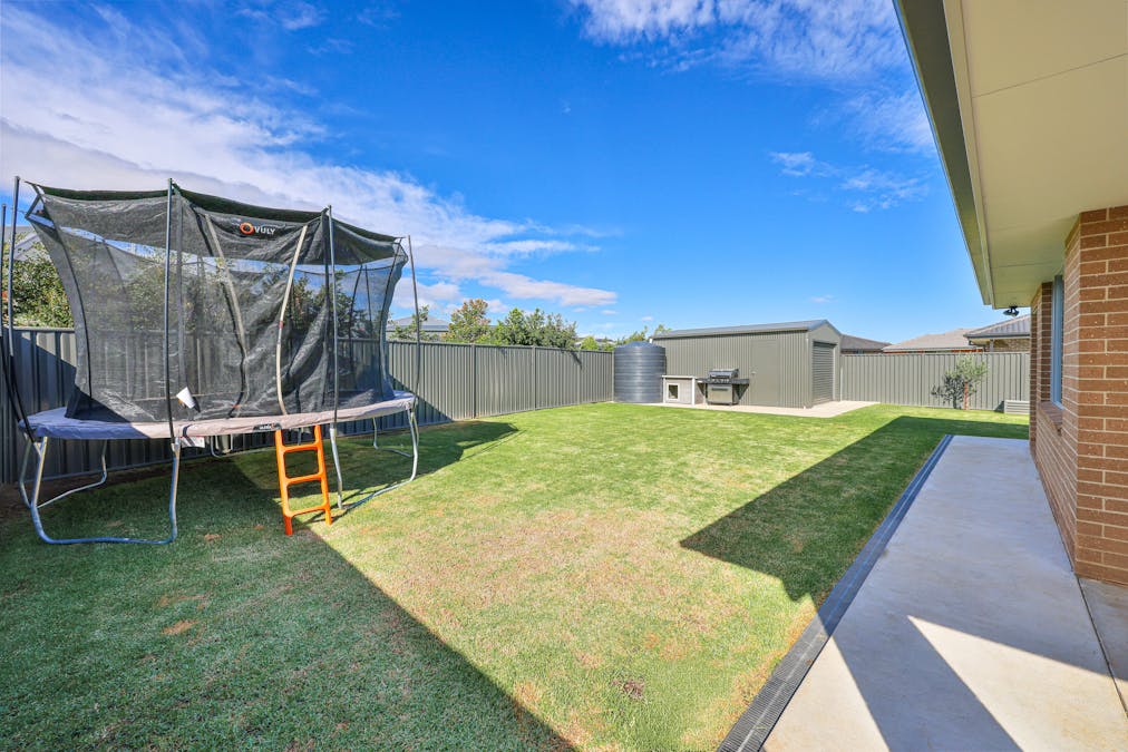 42 Eagle Avenue, Tamworth, NSW, 2340 - Image 12