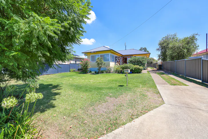 23 Park Street, Tamworth, NSW, 2340
