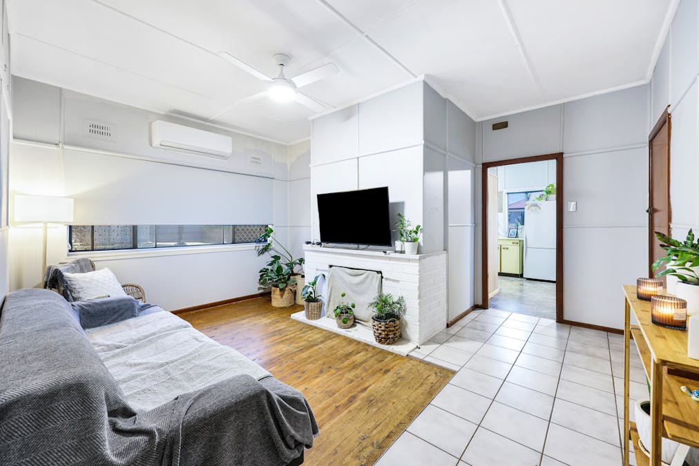 23 Park Street, Tamworth, NSW, 2340 - Image 2