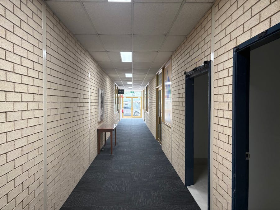 Suite 6/493 Peel Street, Tamworth, NSW, 2340 - Image 10