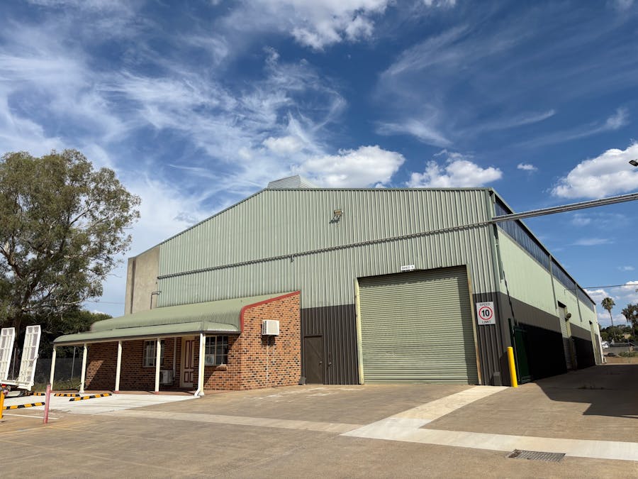 3/19 Macintosh Street, Tamworth, NSW, 2340 - Image 1