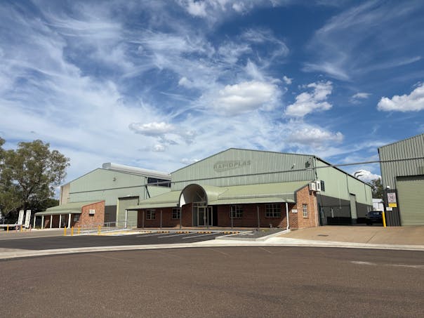 2/19 Macintosh Street, Tamworth, NSW, 2340 - Image 1