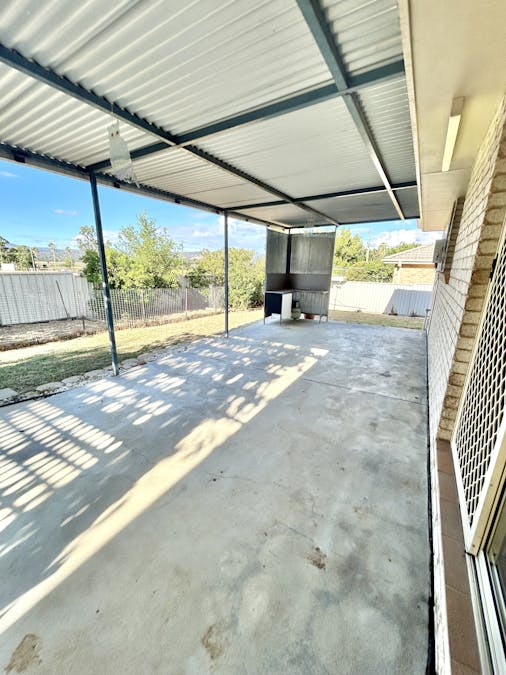 39 Warburton Drive, Tamworth, NSW, 2340 - Image 14