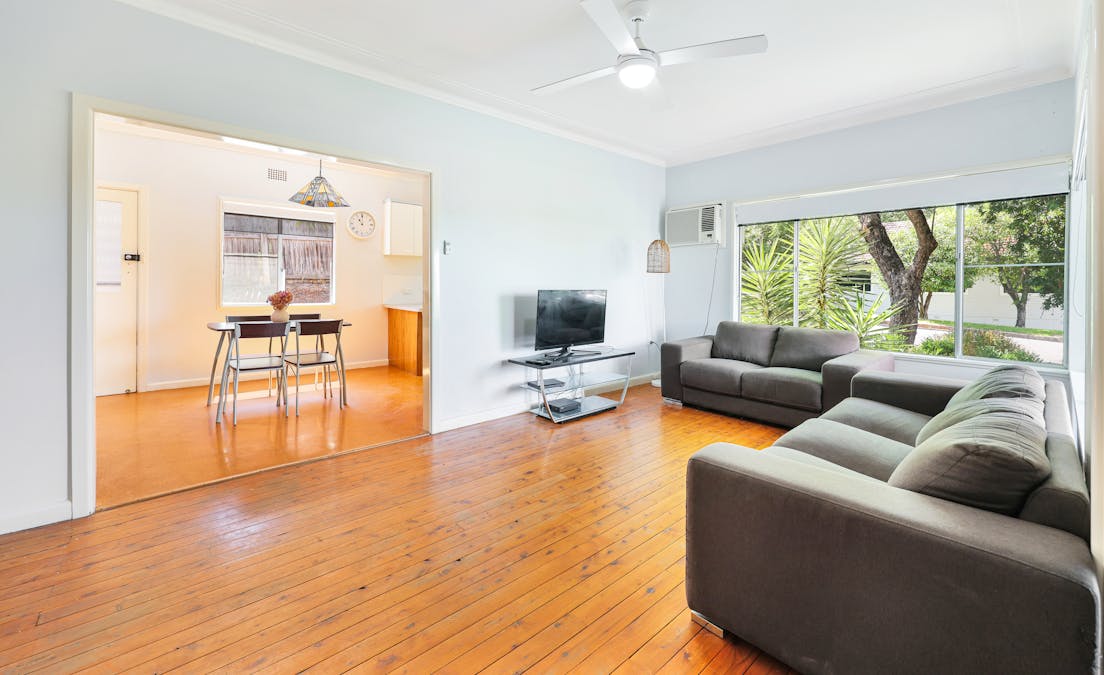 8 Indarra Street, Tamworth, NSW, 2340 - Image 3