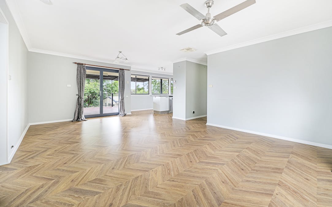 5 Lawrence Avenue, Tamworth, NSW, 2340 - Image 4