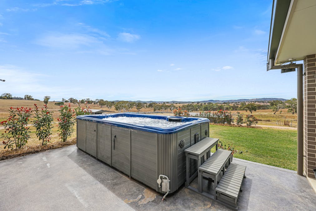 6953 Halls Creek Road, Bendemeer, NSW, 2355 - Image 13