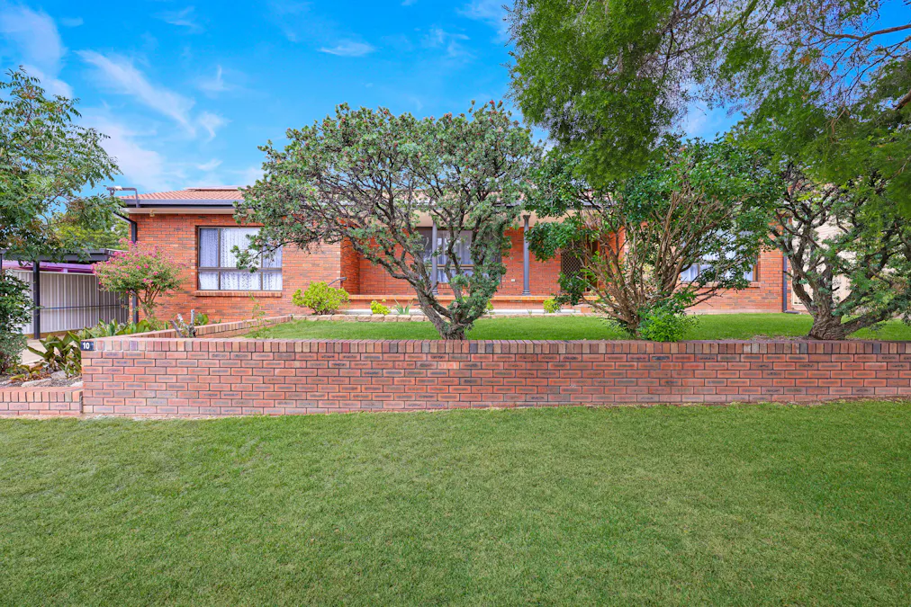10 Elm Street, Tamworth, NSW, 2340 - Image 1