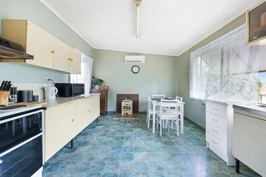 555 - 557 Armidale Road, East Tamworth, NSW, 2340 - Image 4