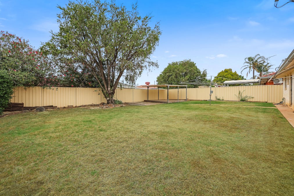 110 Hillvue Road, Tamworth, NSW, 2340 - Image 11