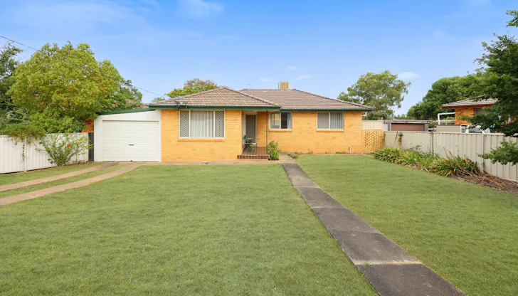 30 John Street, Tamworth, NSW, 2340 - Image 1