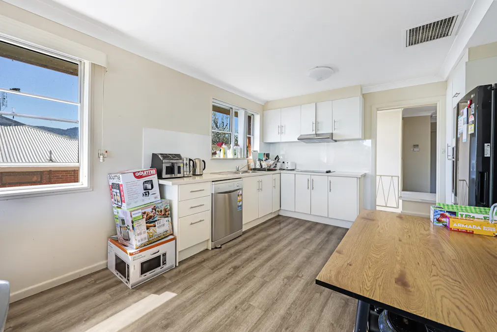 18 Gipps Street, Tamworth, NSW, 2340 - Image 3