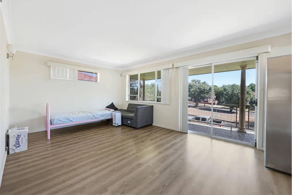 18 Gipps Street, Tamworth, NSW, 2340 - Image 2