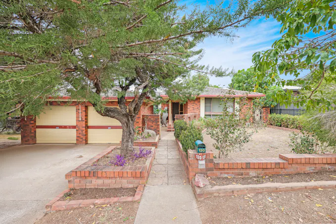 120 Hillvue Road, Tamworth, NSW, 2340 - Image 1