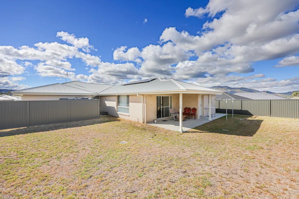 9 Cliffdale Place, Kootingal, NSW, 2352 - Image 15