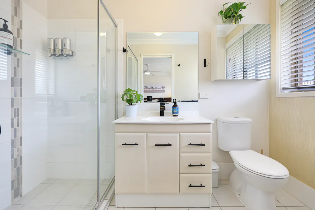 10 Mulconda Close, North Tamworth, NSW, 2340 - Image 9