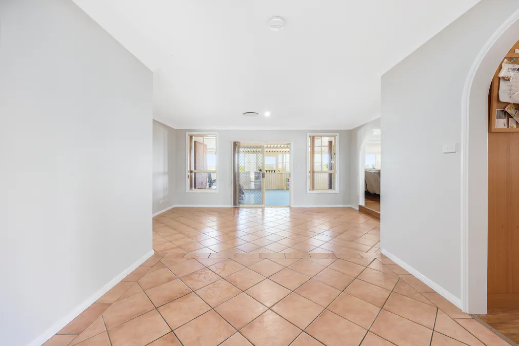 49 Meadow Banks Drive, Tamworth, NSW, 2340 - Image 6