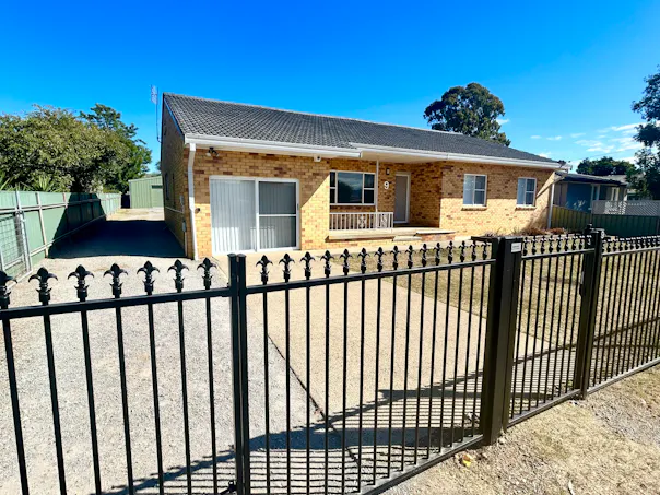 9 Evans Street, Tamworth, NSW, 2340 - Image 1