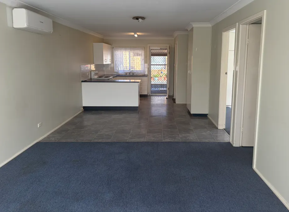 3/21-23 Kathleen Street, Tamworth, NSW, 2340 - Image 2