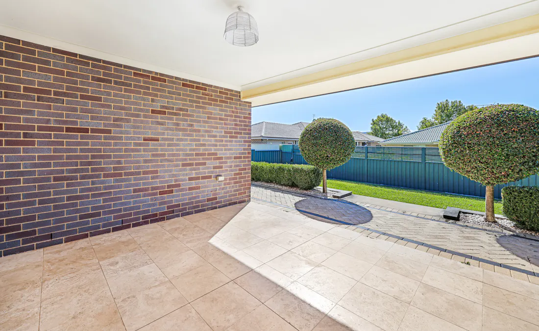 21 The Patio, Tamworth, NSW, 2340 - Image 2