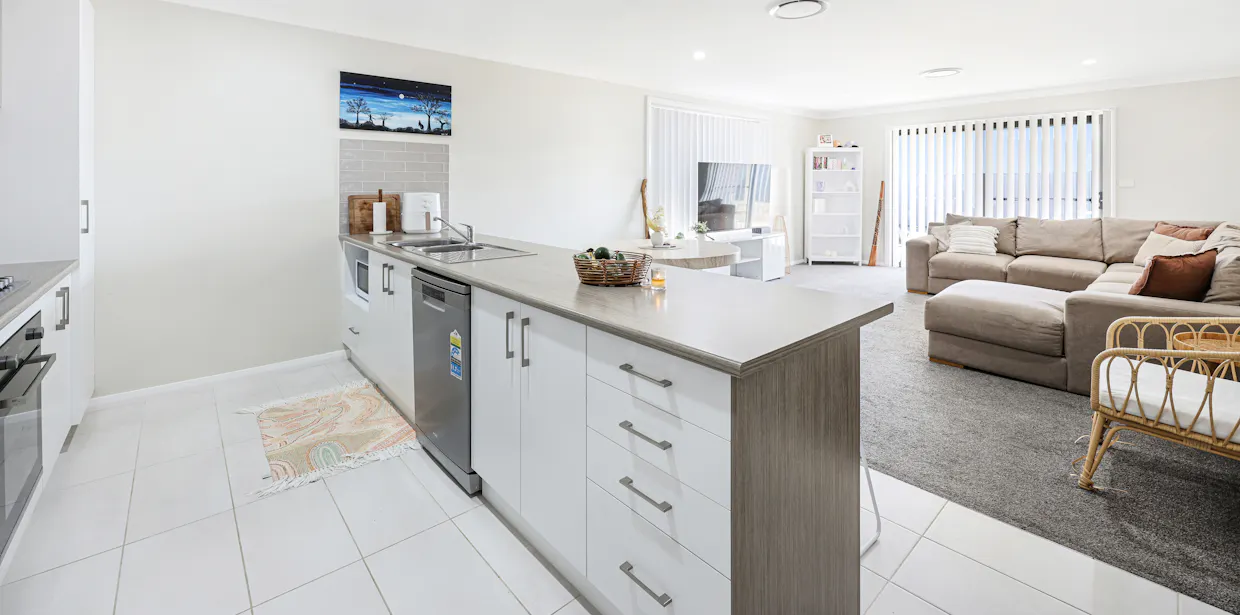 41 Gordon Street, Tamworth, NSW, 2340 - Image 2