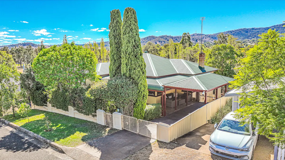 8 Church Street, Tamworth, NSW, 2340 - Image 2