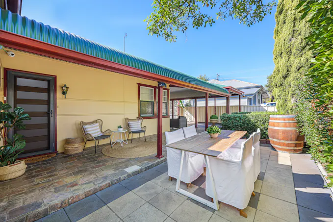 8 Church Street, Tamworth, NSW, 2340 - Image 1