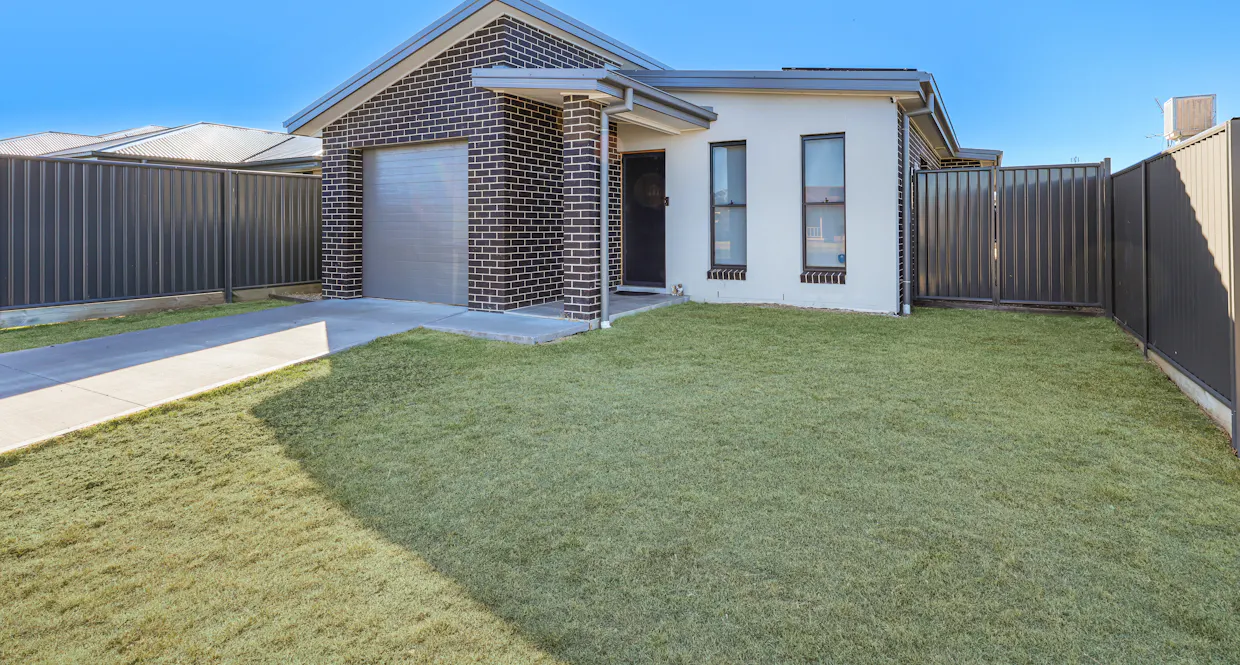 84A Mitchell Street, Tamworth, NSW, 2340 - Image 2