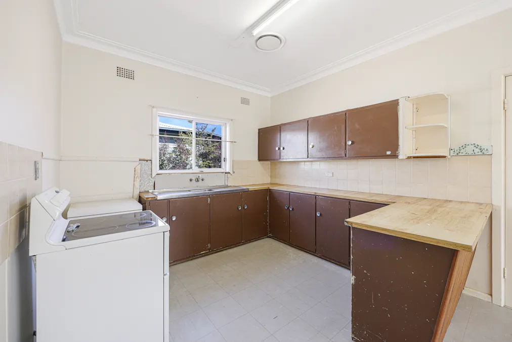 6 Patricia Avenue, South Tamworth, NSW, 2340 - Image 5