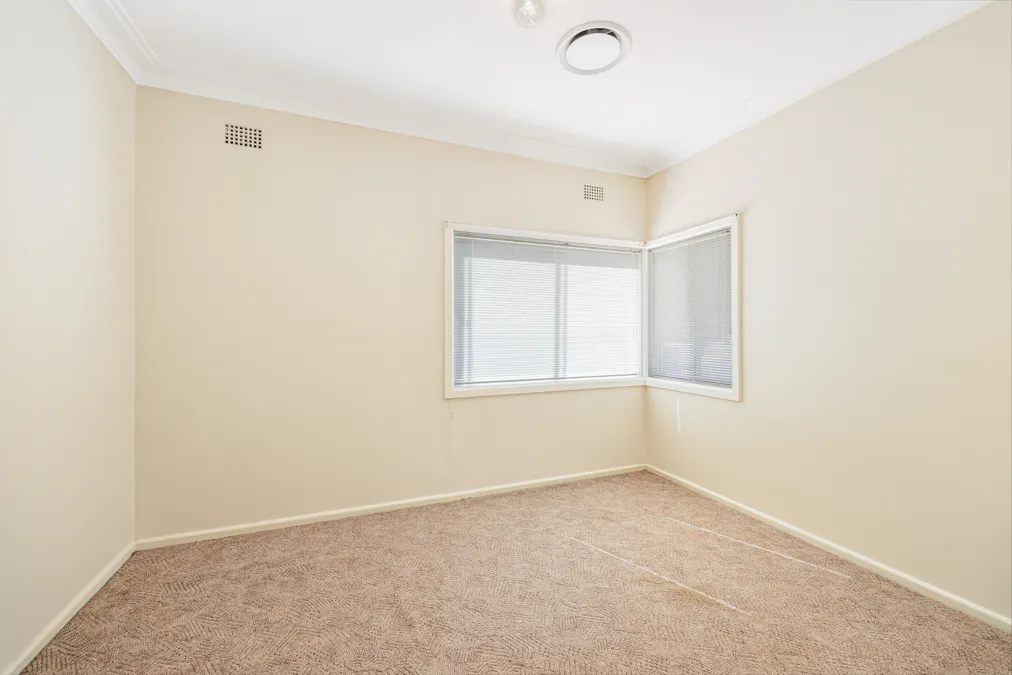 6 Patricia Avenue, South Tamworth, NSW, 2340 - Image 8