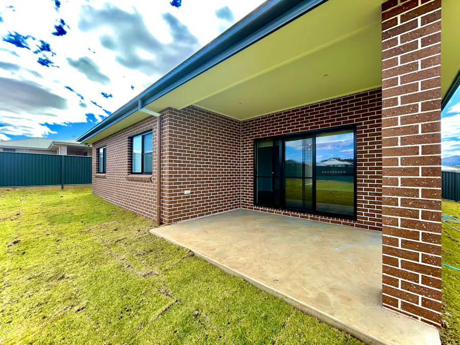 9 Crested Avenue, Tamworth, NSW, 2340 - Image 8