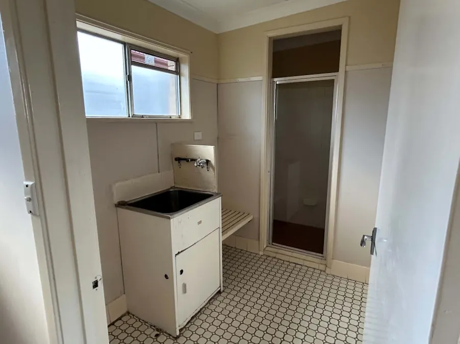 8 Crawford Street, Tamworth, NSW, 2340 - Image 9
